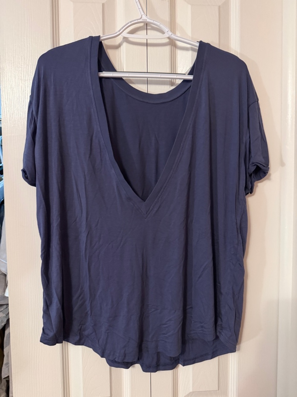 Pop Flex Relaxed Deep V-Neck Short Sleeve Top - Navy Blue